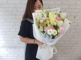 Korean Style Lily & Roses Mix Hand Bouquet - BQ880