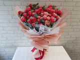 Ladybro Rose Hand Bouquet - BQ963