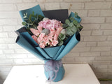 Romantic Pink Rose Flower Bouquet - HB050