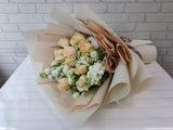 pureseed bq841 + 10 Roses, Eustomas and Matthiolas+ hand bouquet