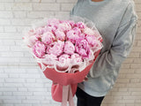 <b> (PRE-ORDER) </b>Graceful Peony Hand Bouquet - BQ870