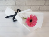 Single Gerbera Wrapped Bouquet - WD103 (Bulk)