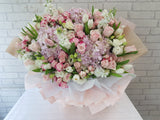 Hydrangeas, 20 Roses, 18-20 Tulips, Roses Spray, 5 Matthiolas&nbsp; and Eustomas - bk261