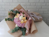 Hand Bouquet - BQ635
