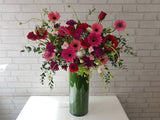 Crimson Grace Daisy Vase - VS192