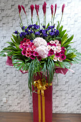 The Pinnacle Opening Stand Flower - OP172