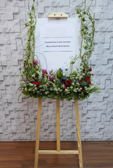 Vintage Easel Opening Stand Flower - OP145