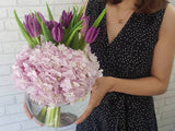 Regal Tulip in Vase - VS047