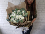 Hand Bouquet - BQ595