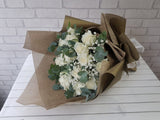 Hand Bouquet - BQ595