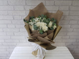 Hand Bouquet - BQ595