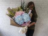 Hand Bouquet - BQ601