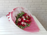 Hand Bouquet - BQ573