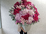 Grandiose Hydrangeas & Roses Mix Vase - VS065