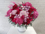 <b> (PRE-ORDER) </b>Lavish Rose & Peony Flower Box - BK893