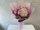 Hand Bouquet - BQ662