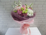 Hand Bouquet - BQ597