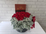 30 Rose Faith & Chocolate Gift Box - BK630