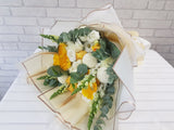 Hand Bouquet - BQ673