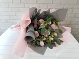 Hand Bouquet - BQ680