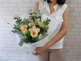 Hand Bouquet - BQ712