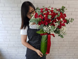 Red Rose & Baby Breath Vase - VS087