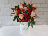 pureseed bk093 + 10 Roses, Rose Spray, Eucalyptus Berries and Silver dollar leaves+ flower box