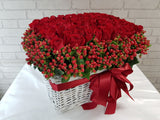 Signify Happy 100 Rose - BK689