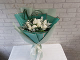 Hand Bouquet - BQ784