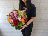 Diverse Blossom Tulip Mix In Vase - VS122
