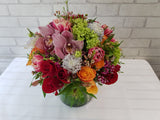 Diverse Blossom Tulip Mix In Vase - VS122