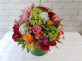 Diverse Blossom Tulip Mix In Vase - VS122